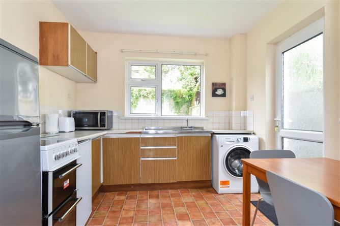 8 Cherry Park, Newcastle, Galway