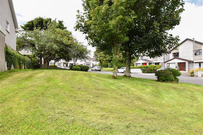 8 Cherry Park, Newcastle, Galway