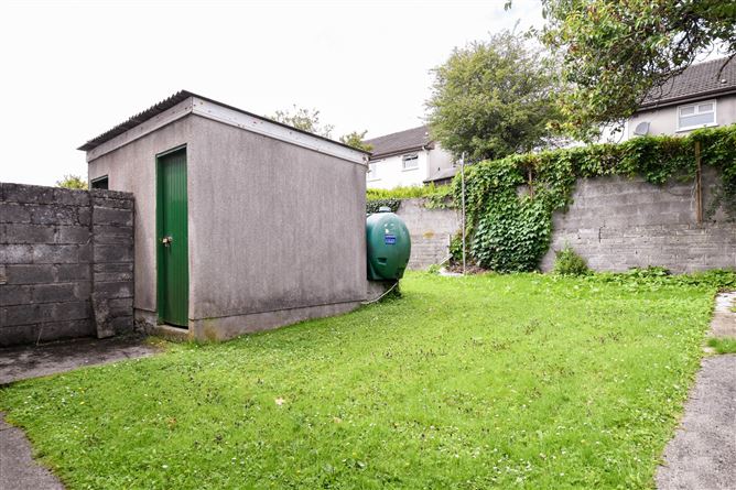 8 Cherry Park, Newcastle, Galway