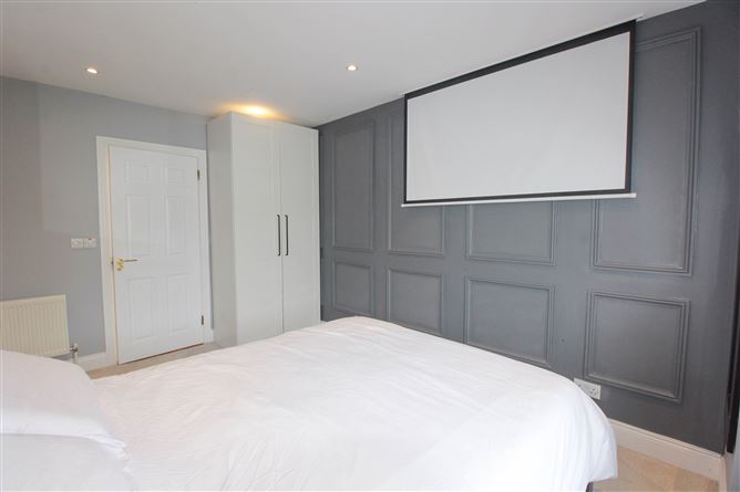 33 Droimneach, Bweeng, Cork