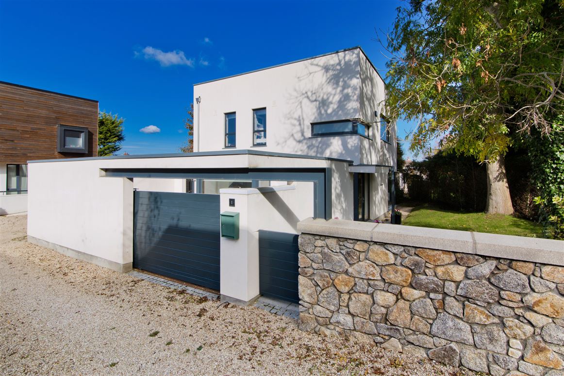 1 Druids Wood, Ballinclea Heights, Killiney, Co. Dublin