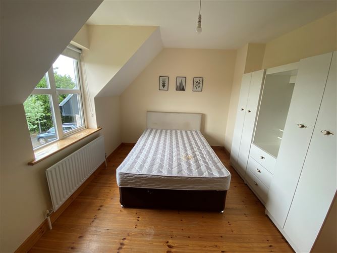 32 Cionn Torc, Castlepollard, Westmeath