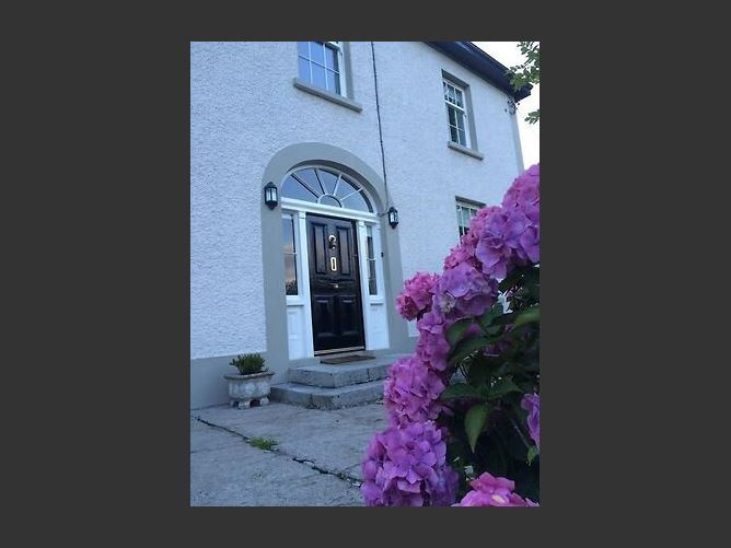 Castle Residence,Castle Hill