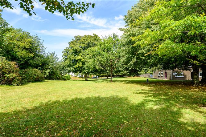 Photo 20 of 22 — 98 White Oaks, Wilton, Cork