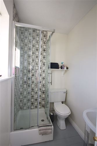 27 Earlsfort Meadows, Lucan, Co. Dublin