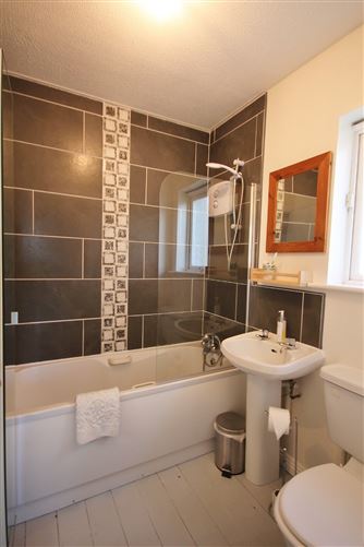 27 Earlsfort Meadows, Lucan, Co. Dublin