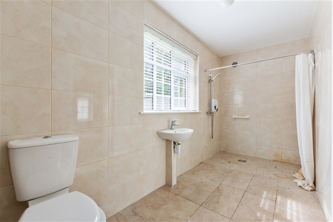 27 Brookfield, Kimmage, Dublin 12