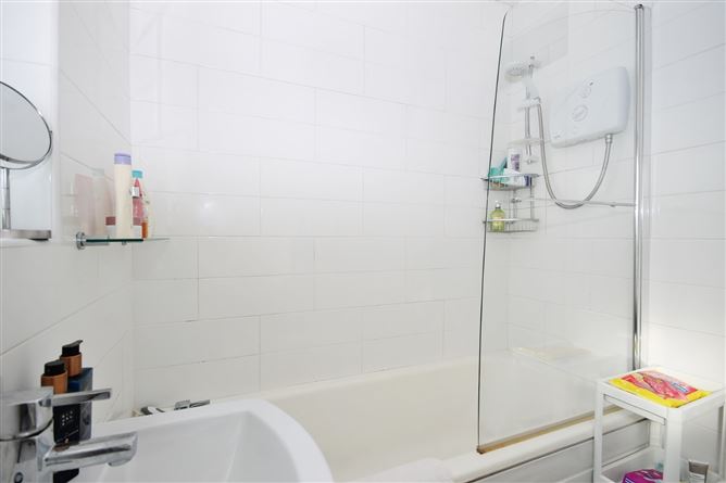 215 St. James's Road, Walkinstown, Dublin 12