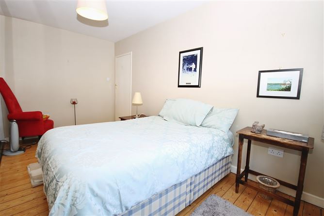 215 St. James's Road, Walkinstown, Dublin 12