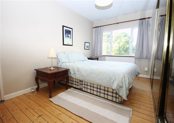 215 St. James's Road, Walkinstown, Dublin 12