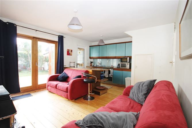 215 St. James's Road, Walkinstown, Dublin 12