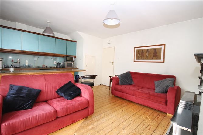 215 St. James's Road, Walkinstown, Dublin 12