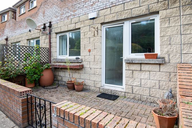 12 Laurence Court, Mt. Argus Road, Harold's Cross, Dublin 6