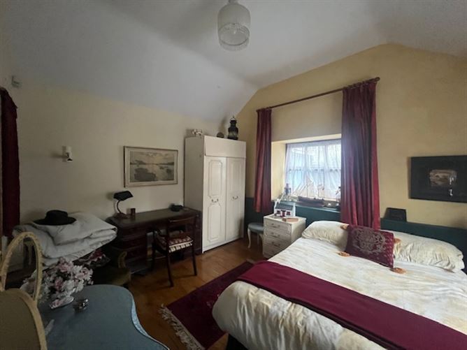 Trinity Cottage, Old Church Road, Carlingford, Louth
