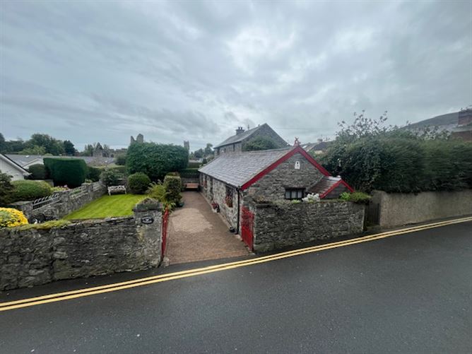 Trinity Cottage, Old Church Road, Carlingford, Louth