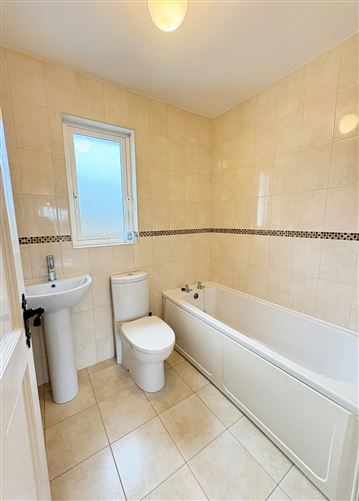 115 Dun Na Hinse, Lahinch Road, Ennis, Co. Clare