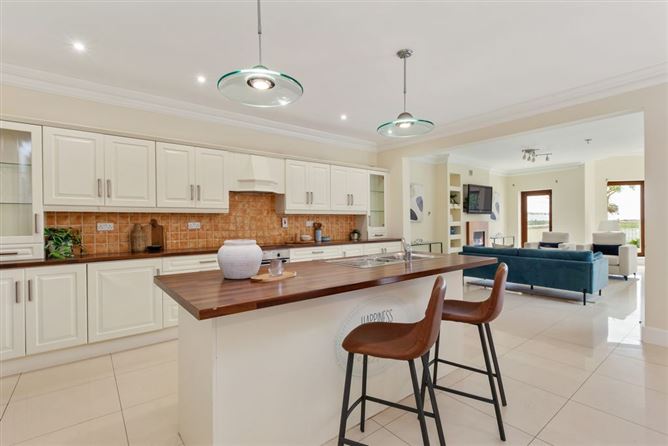 Photo 12 of 35 — 643B Howth Road, Raheny, Dublin 5