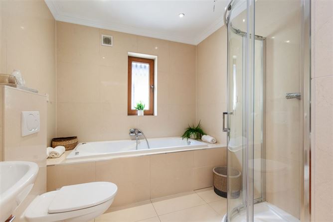 Photo 19 of 35 — 643B Howth Road, Raheny, Dublin 5