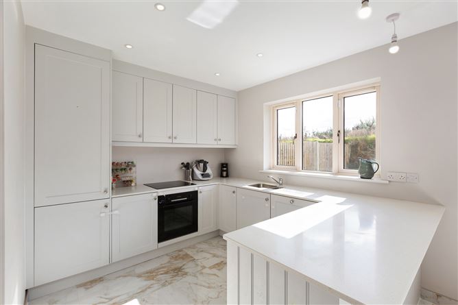 52 Ardview, Knockadosan, Rathdrum, Co. Wicklow