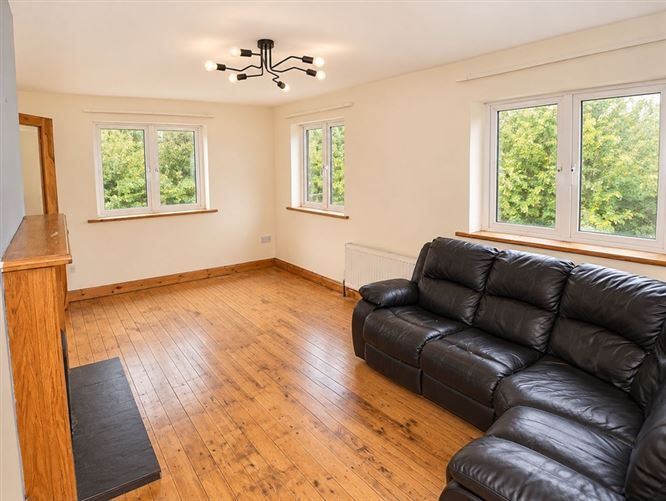 2 Keenaghan Close, Carrick Road, Kilcar, Co. Donegal