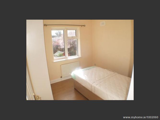 Ash Park Avenue, Lucan, Co. Dublin