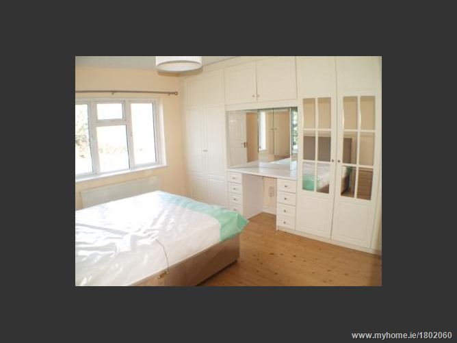 Ash Park Avenue, Lucan, Co. Dublin