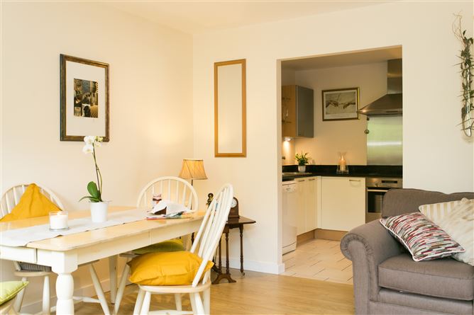 275 Frances Ball House, Loreto Abbey, Rathfarnham, Dublin 14