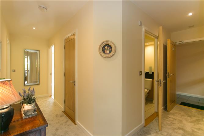 275 Frances Ball House, Loreto Abbey, Rathfarnham, Dublin 14