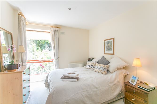 275 Frances Ball House, Loreto Abbey, Rathfarnham, Dublin 14