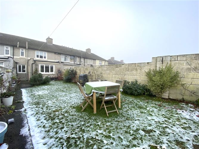 447 Mourne Road, Drimnagh, Dublin 12