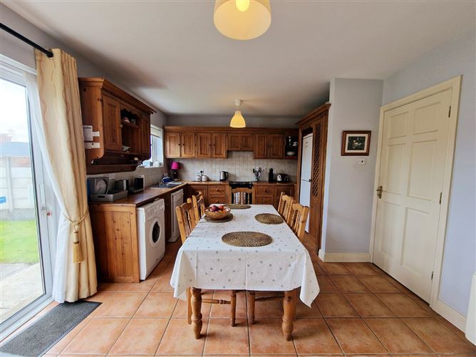 5 Atlantean, Miltown Road, Kilkee, Co. Clare