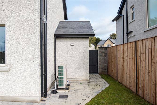 11 Long Meadows, Old Sion Road, Kilkenny