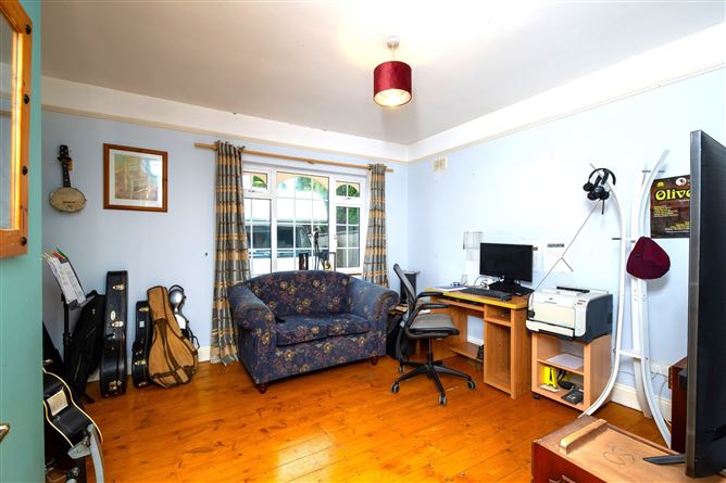 The Sunflowers, 8 Annabella Court, Kennel Hill, Mallow, Co. Cork.