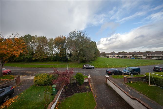 13 Carrigwood, Firhouse, Dublin