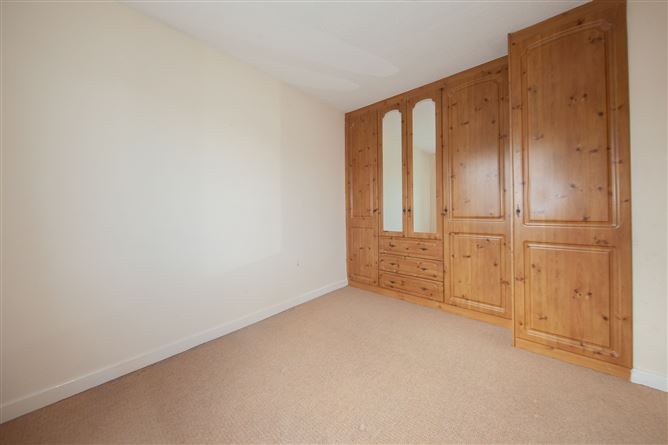 13 Carrigwood, Firhouse, Dublin