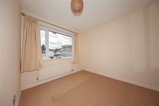 13 Carrigwood, Firhouse, Dublin