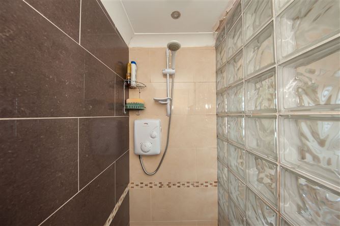 13 Carrigwood, Firhouse, Dublin