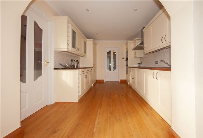 13 Carrigwood, Firhouse, Dublin