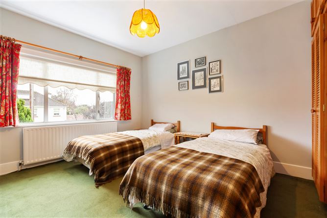 22 Woodlands Park, Mount Merrion Avenue, Blackrock, Co. Dublin