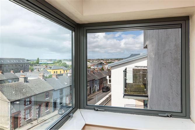 50 South Court, Quayside, Sligo