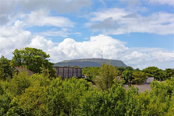 50 South Court, Quayside, Sligo