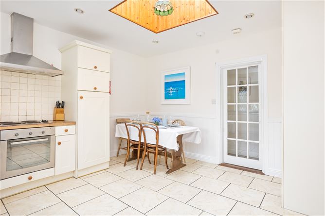  2 Farrenboley Park, Dundrum, Dublin 14