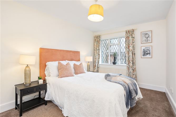  2 Farrenboley Park, Dundrum, Dublin 14
