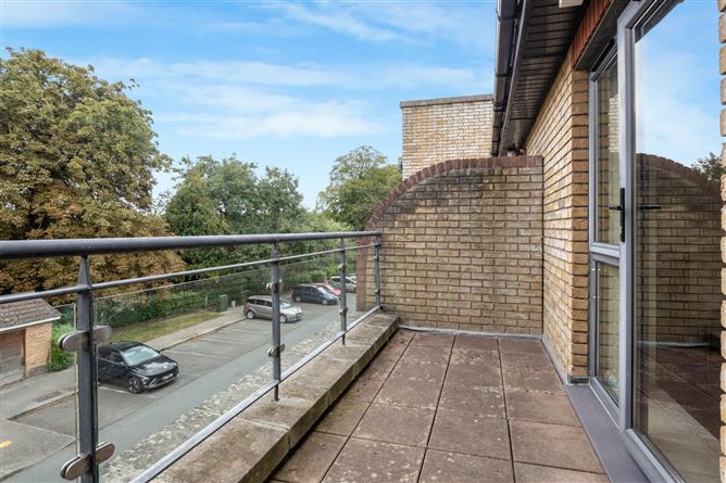 120 The Court, Dunboyne Castle, Dunboyne, Meath