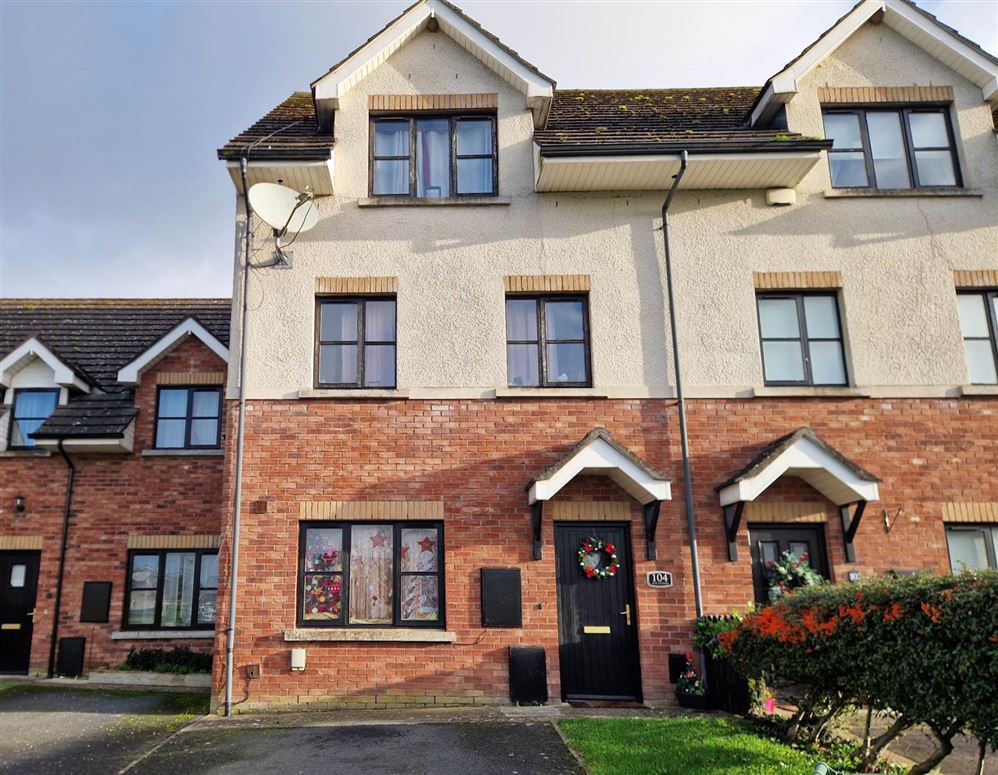 104 Ath Leathan, Dundalk, County Louth