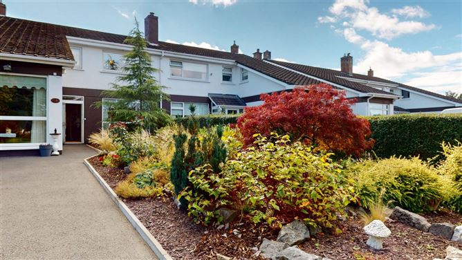 16 Lakelands, Naas, County Kildare