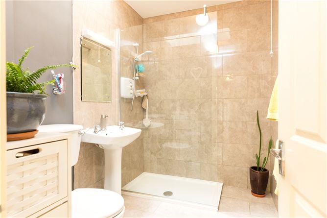 17 The Paddock, Milehouse Rd, Enniscorthy, Co.Wexford