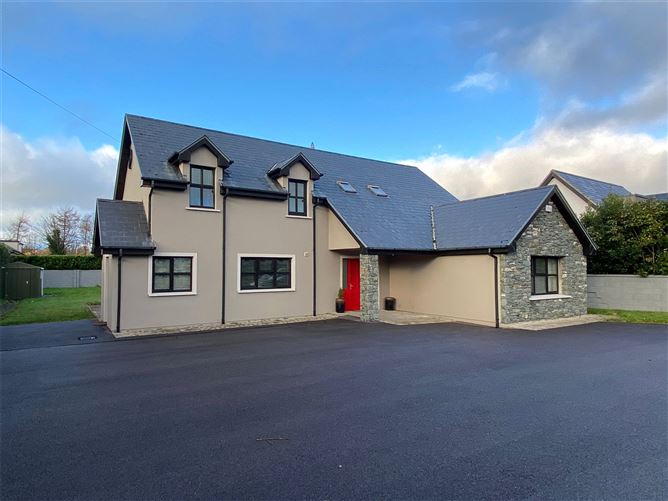 Ross Road, Killarney, Co. Kerry