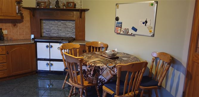 8 Grange Village, Mullingar, Westmeath