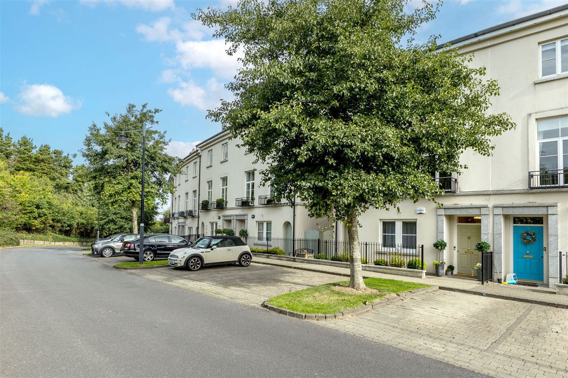10 The Heights, Robswall, Malahide, County Dublin